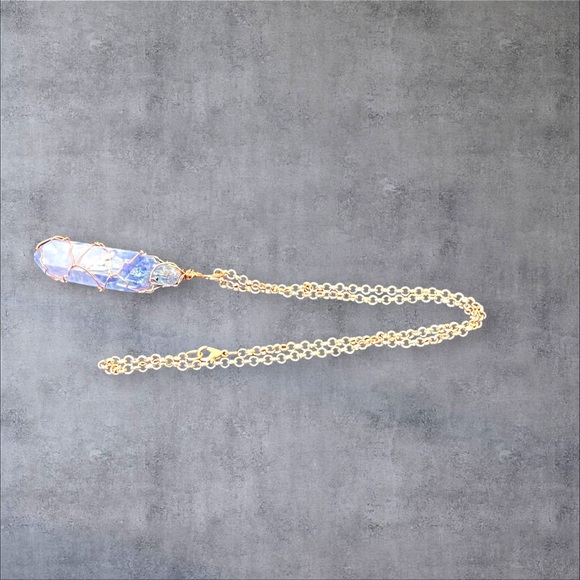 Copper wire wrapped purple quartz plus a free matching necklace - Picture 3 of 5